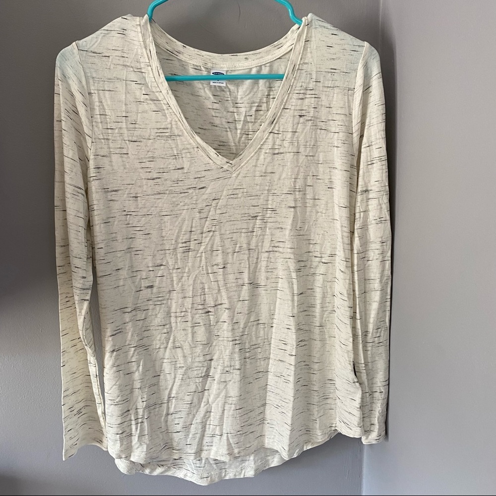 NWT Old Navy Long Sleeve Luxe V-Neck Shirt